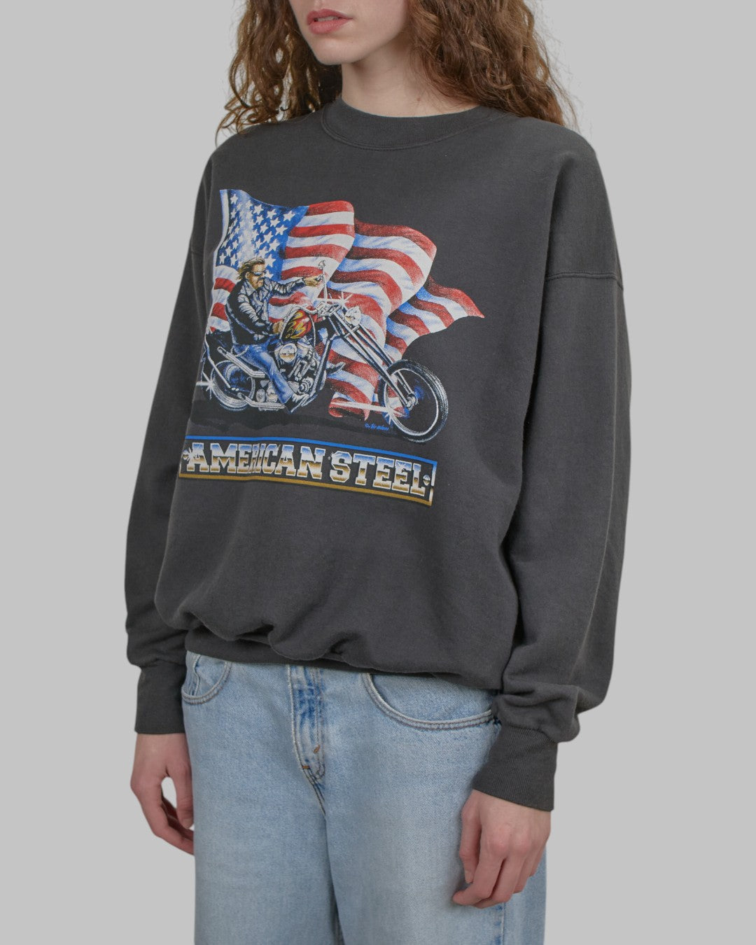 (M ) 00s American Steel