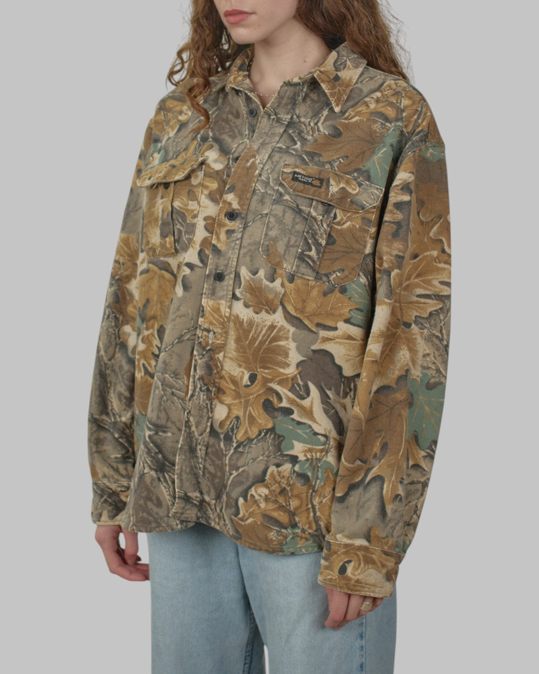 (L) 90s Camo Buttonup