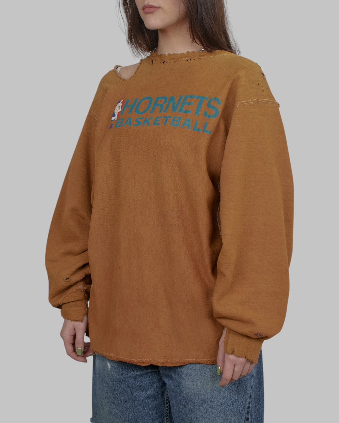 (L) 90s Charlotte Hornets