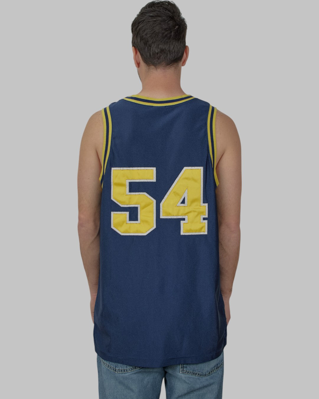 (L)  University of Michigan Wolverines