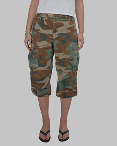 (S) 90s Camo Capris