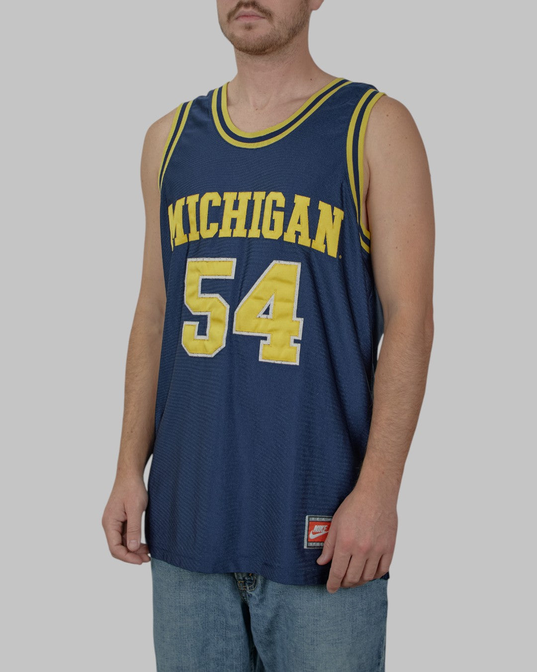 (L)  University of Michigan Wolverines