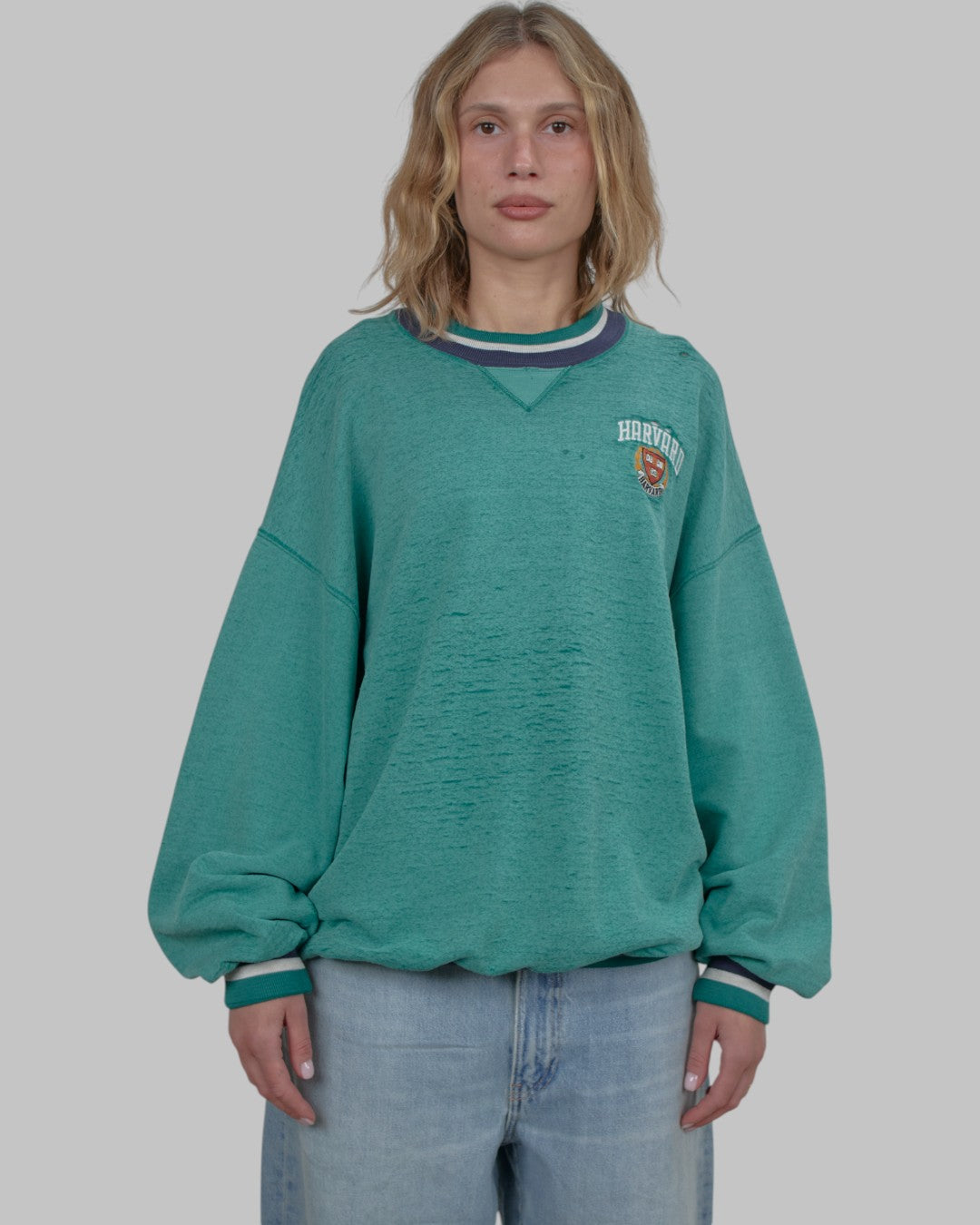 (XL) 90s Harvard University