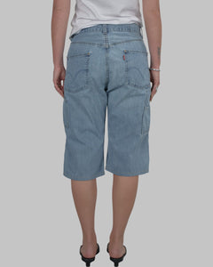 (31”) 00s Levi’s Jorts