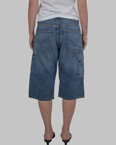 (32/33”) 00s Levi’s Jorts