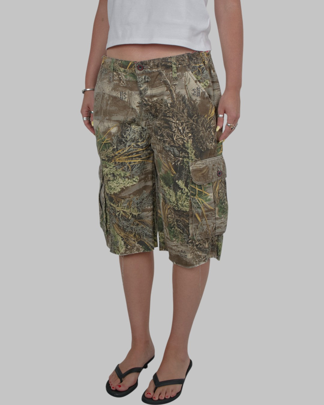 (L) 00s Camo Cargo Shorts